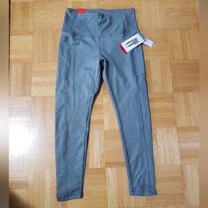 High Rise 7/8 Legging with Pockets